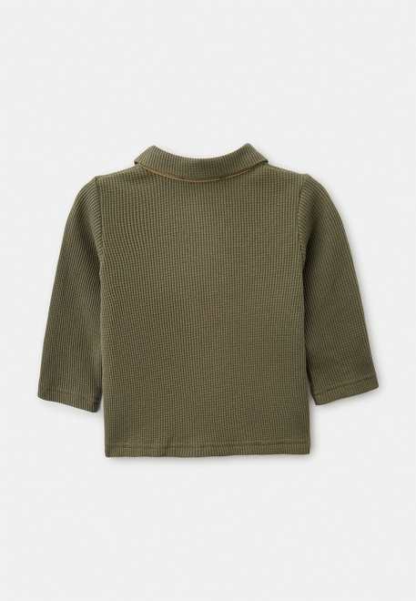 Комплект из рубашки и брюк